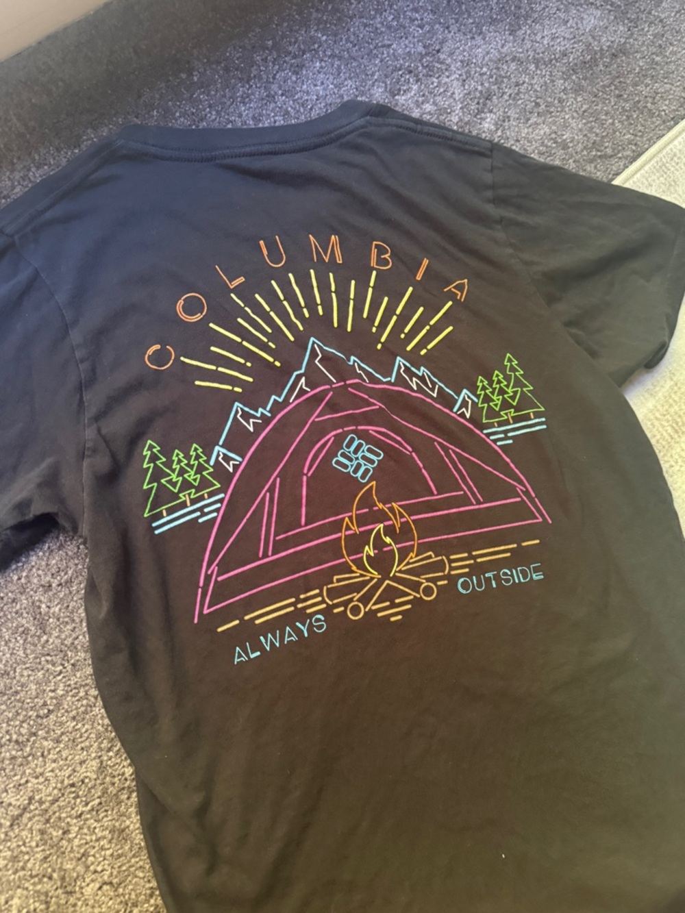 Columbia Always Outside Men's S Black Graphic Cotton Short Sleeve T-Shirt